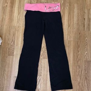 Victoria’s secret black yoga pants. Large.